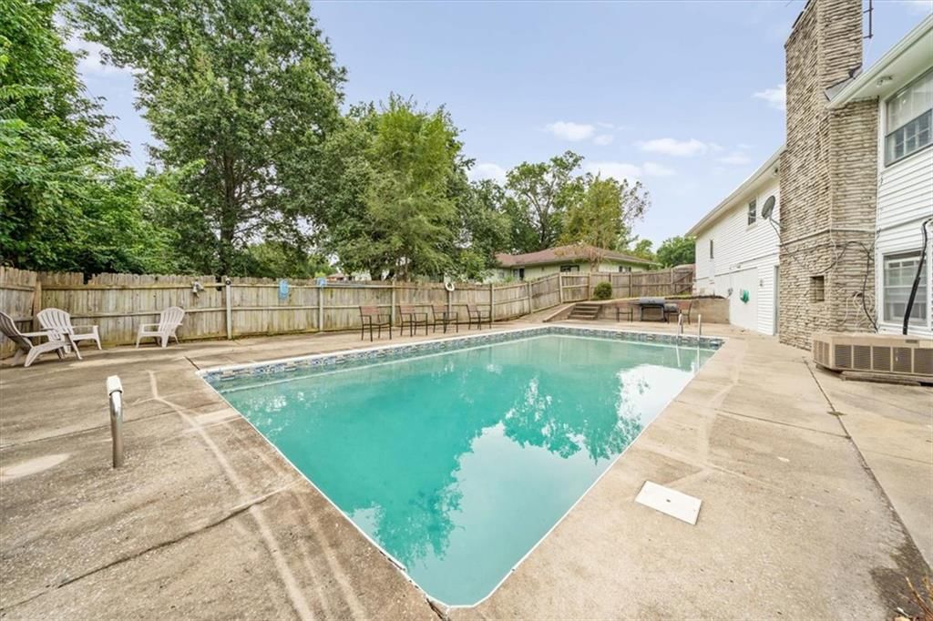 8701 Evanston Avenue — photo 21