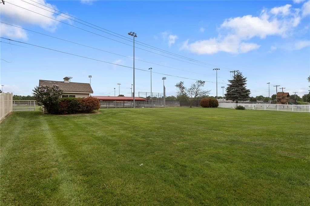 605 W Kirkpatrick Street — photo 36
