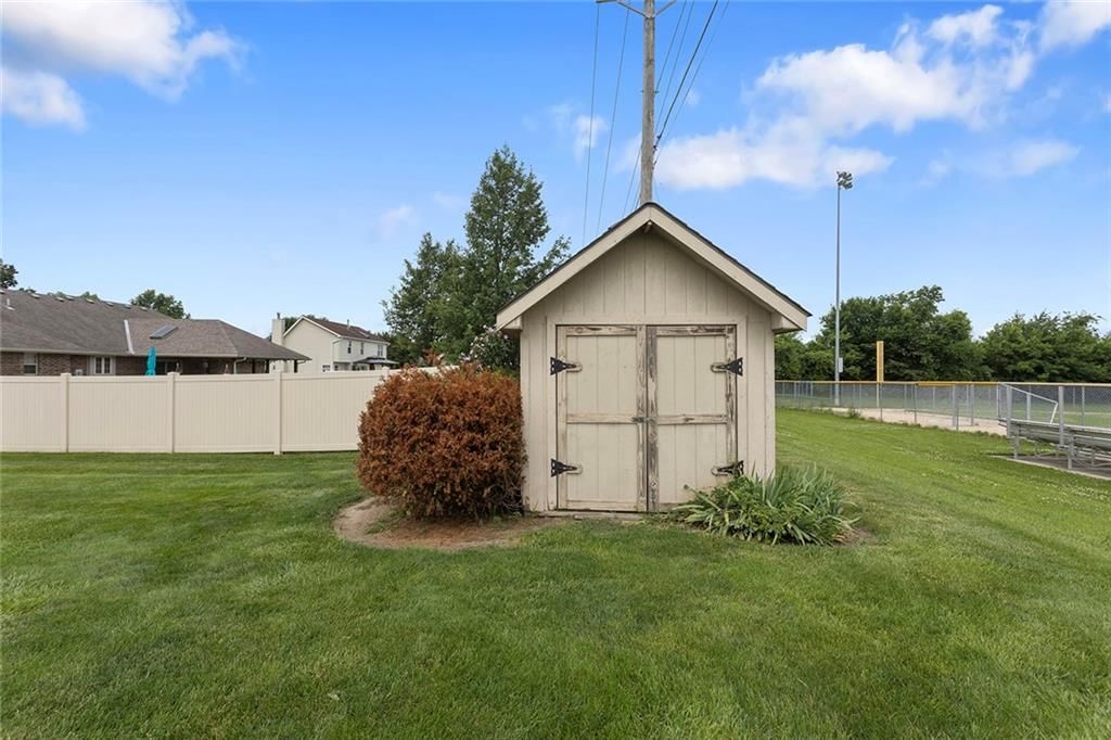 605 W Kirkpatrick Street — photo 37