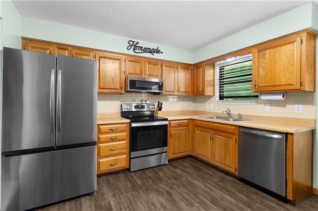 203 W Phillips Street — photo 15