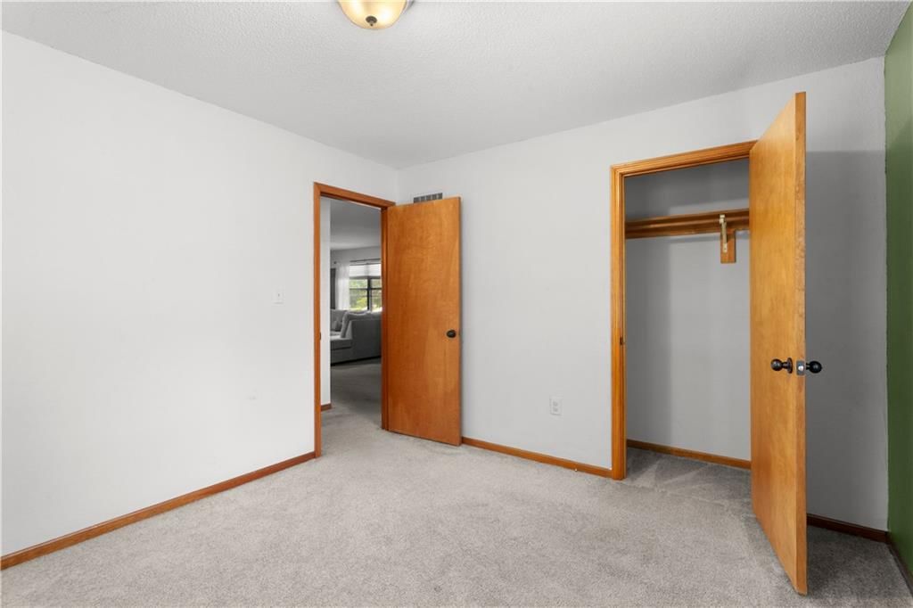 203 W Phillips Street — photo 18