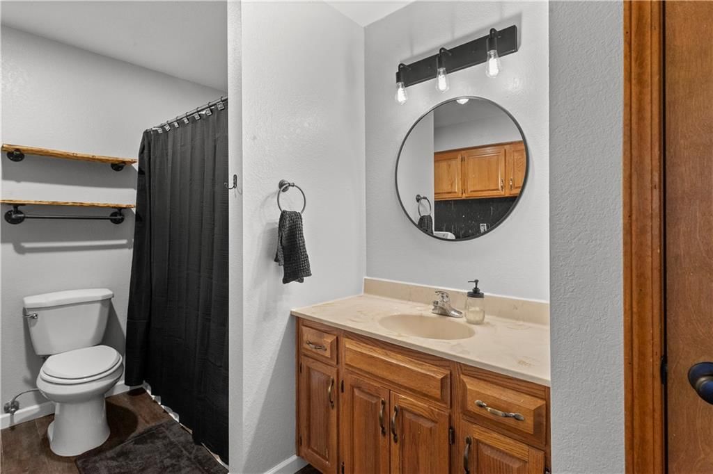 203 W Phillips Street — photo 21