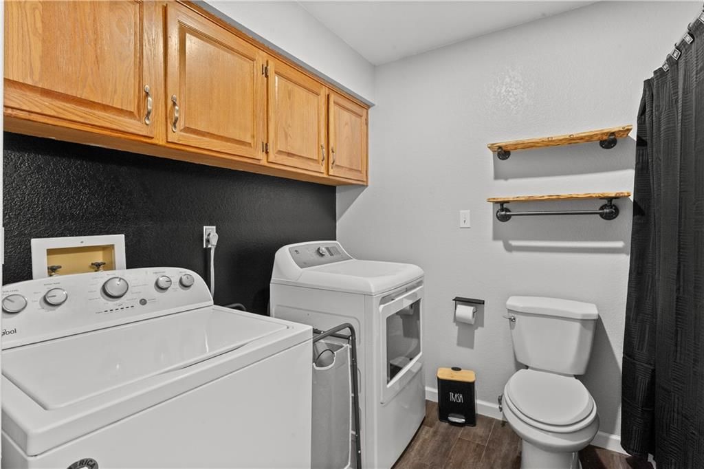 203 W Phillips Street — photo 22