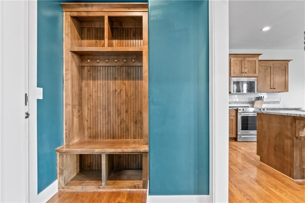 204 E Woodland Avenue — photo 15