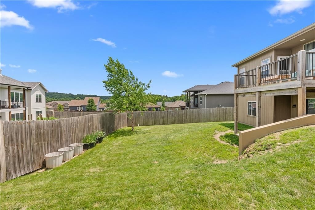 204 E Woodland Avenue — photo 35