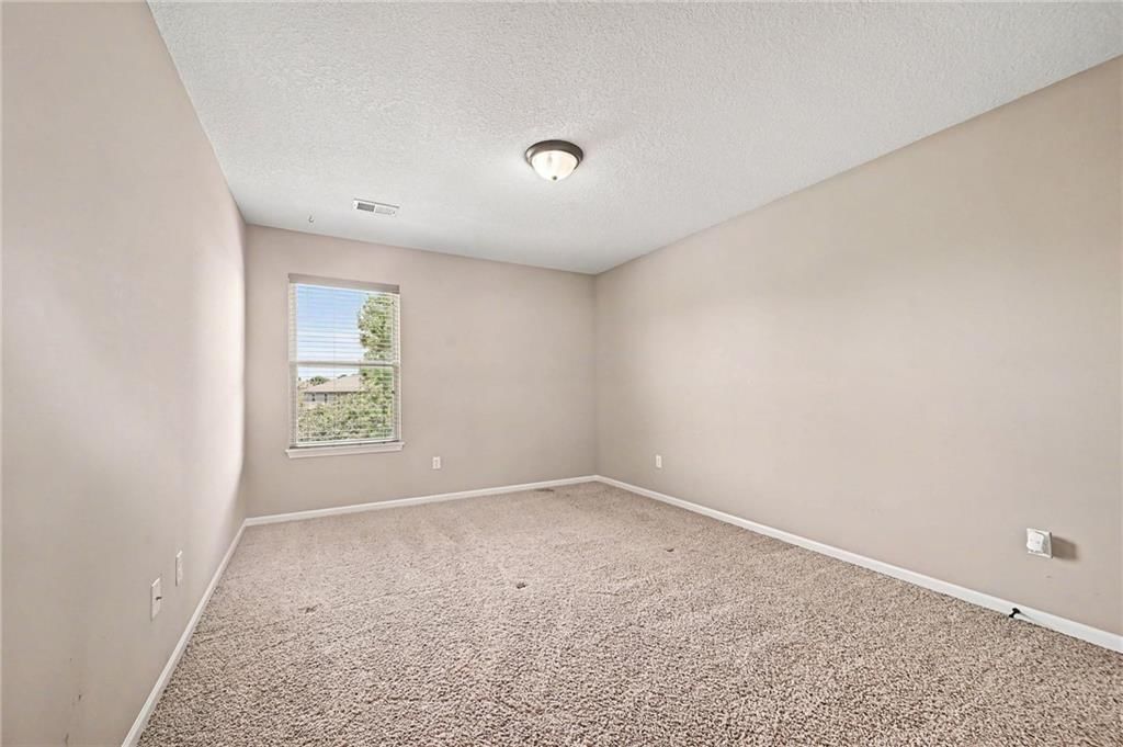10318 N Fisk Avenue — photo 32