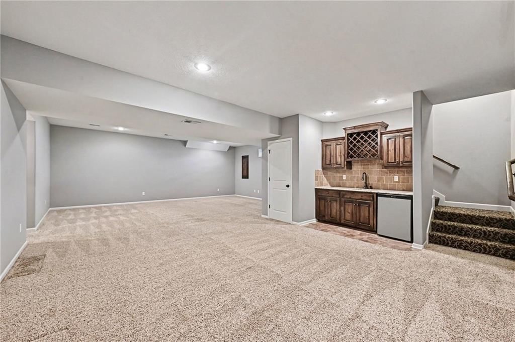 10318 N Fisk Avenue — photo 34