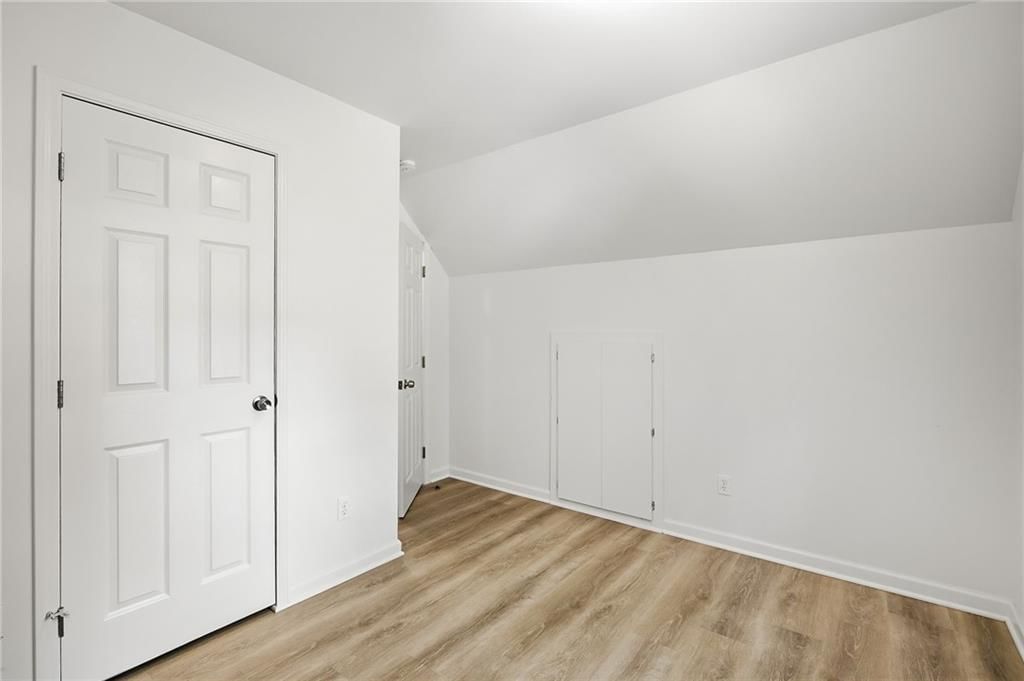 8920 Oak Street — photo 19