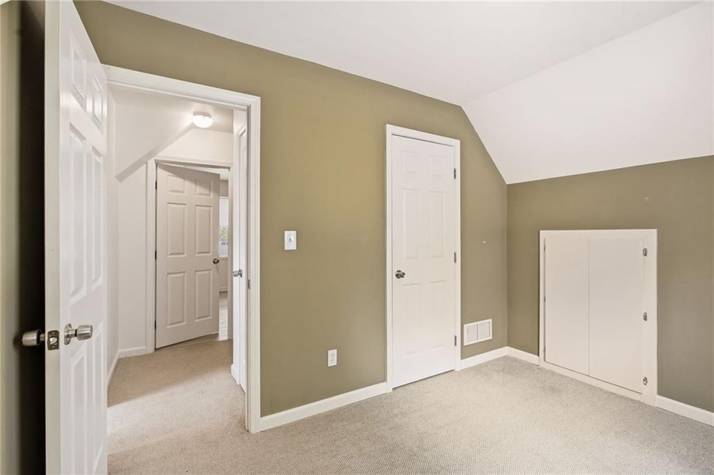 8920 Oak Street — photo 25