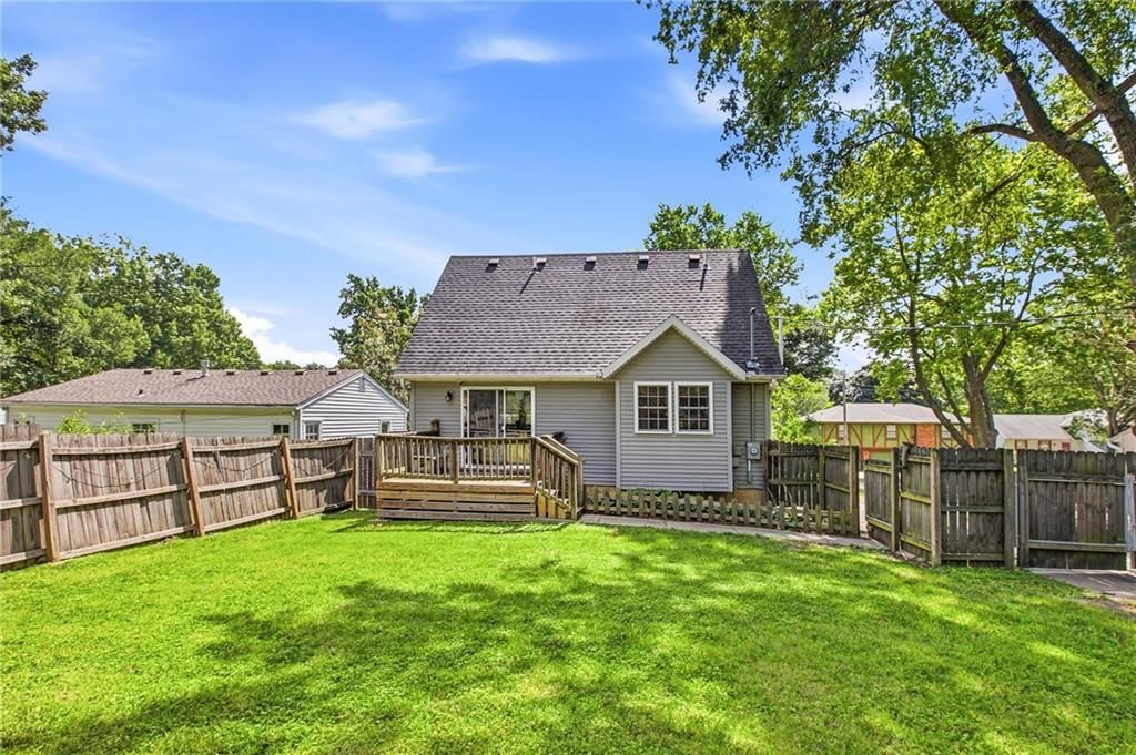 8920 Oak Street — photo 31