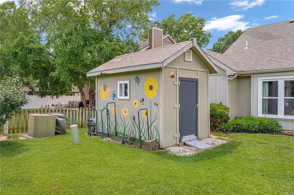 4213 Goldfield Street — photo 40