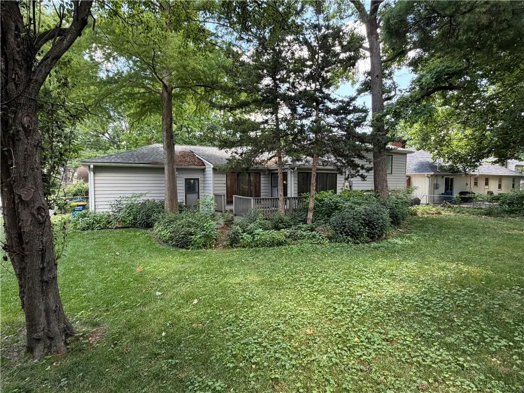 9624 Woodson Drive — photo 5