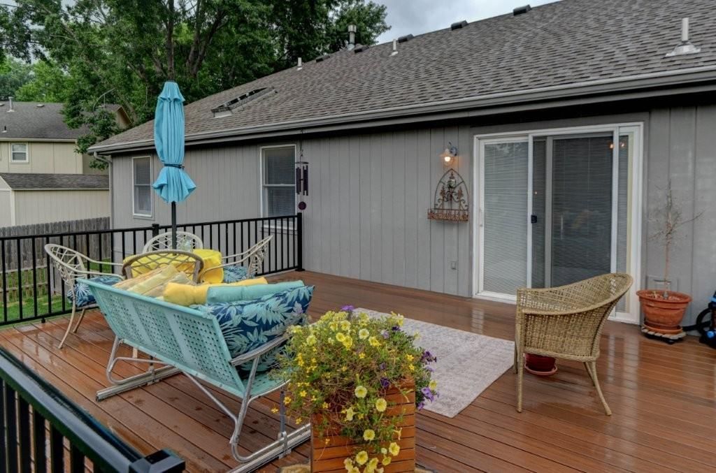 104 NE Eastwood Drive — photo 18