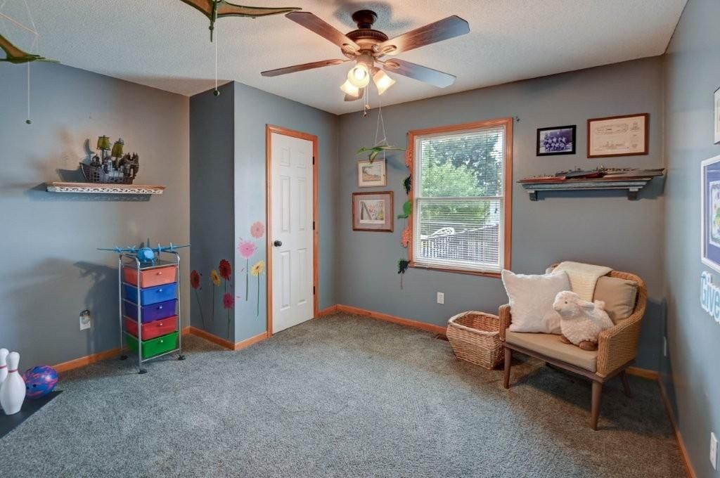 104 NE Eastwood Drive — photo 32