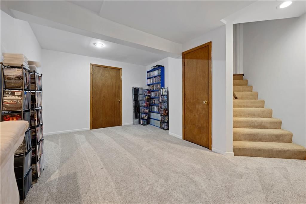1332 E 154th Street — photo 25