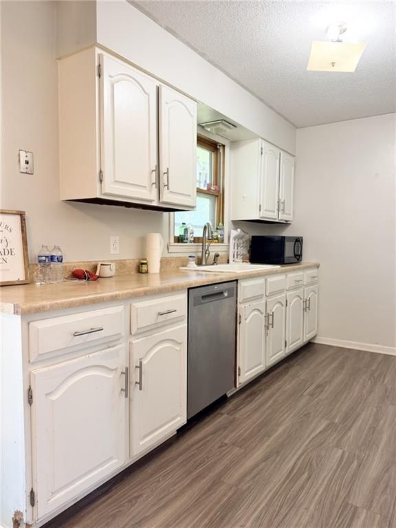 1726 Deringer Street — photo 8