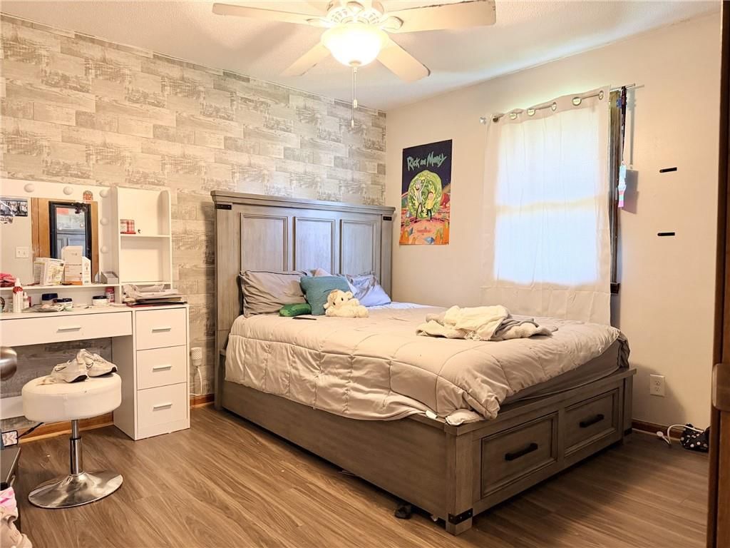1726 Deringer Street — photo 12
