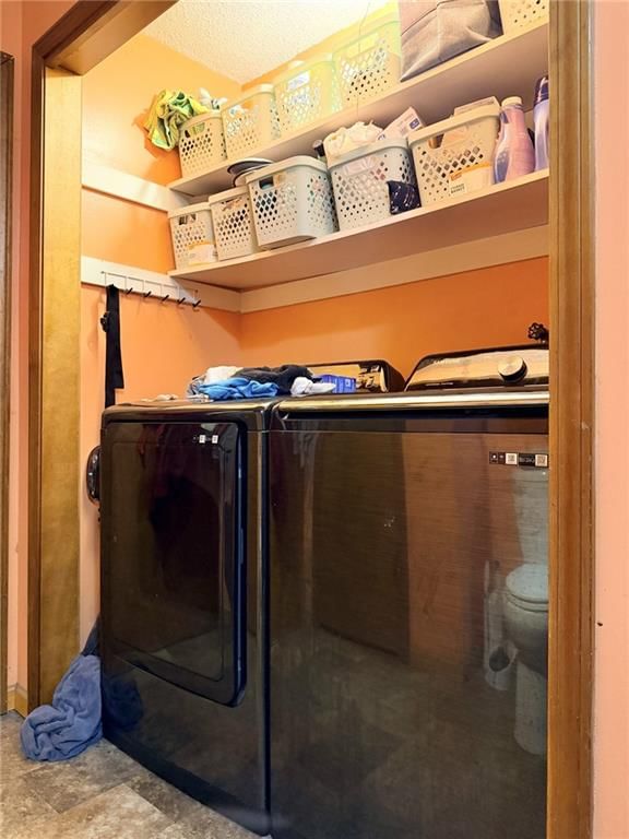 1726 Deringer Street — photo 15