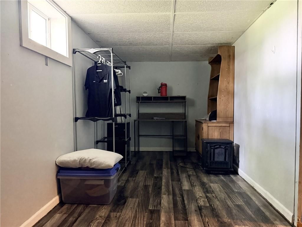 1726 Deringer Street — photo 19