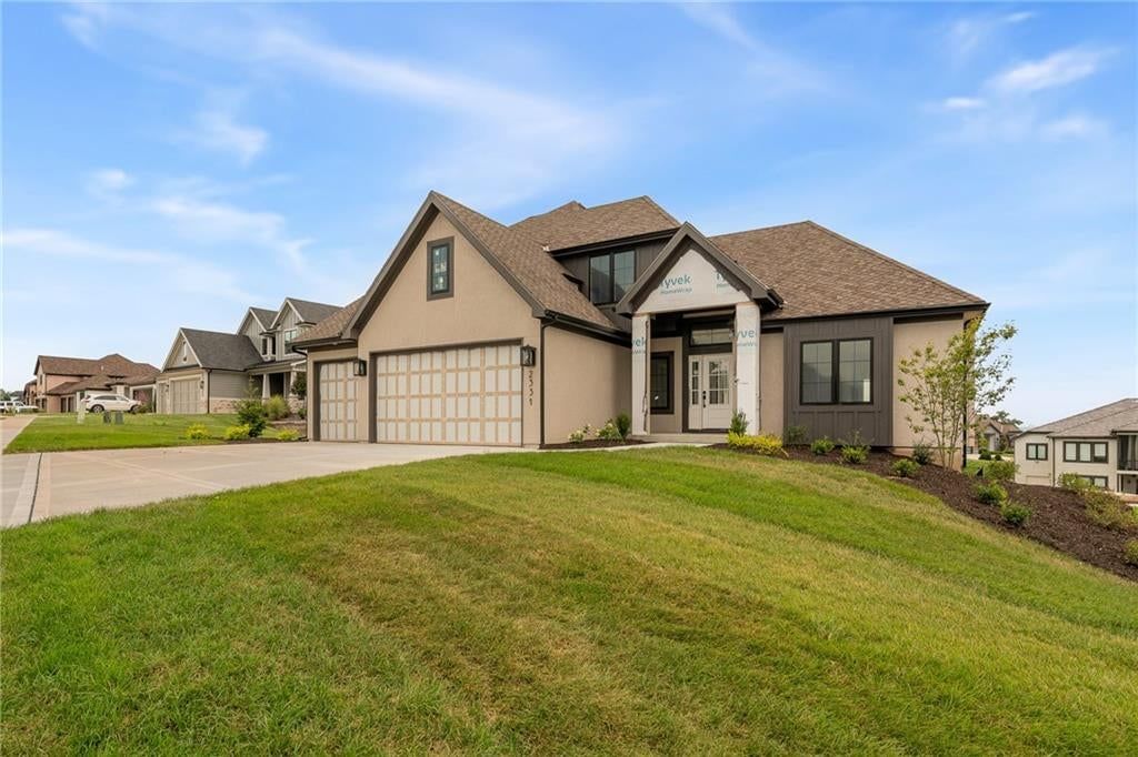 12440 N Arbor Way, Platte City, MO: listing photo 2