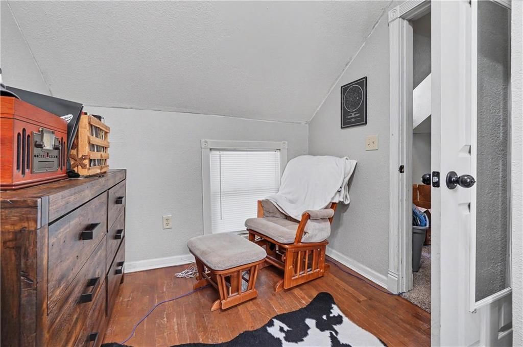 506 S Poplar Street — photo 20