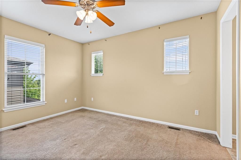 5245 Overland Drive — photo 19