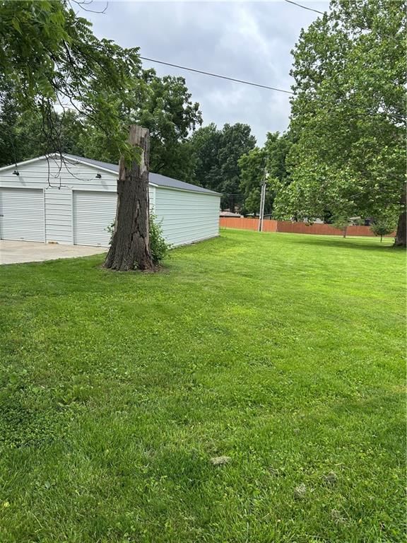 412 NW Donovan Road — photo 5