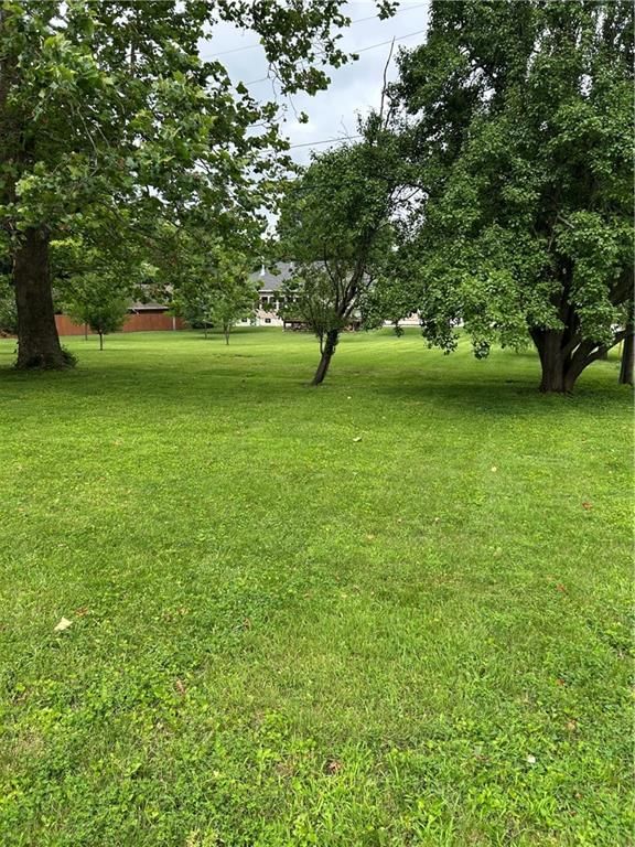 412 NW Donovan Road — photo 9