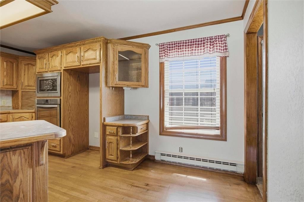 115 S Mulberry Street — photo 9