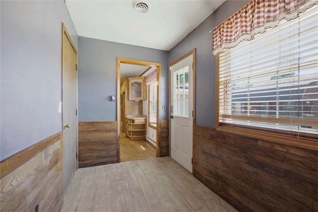 115 S Mulberry Street — photo 11