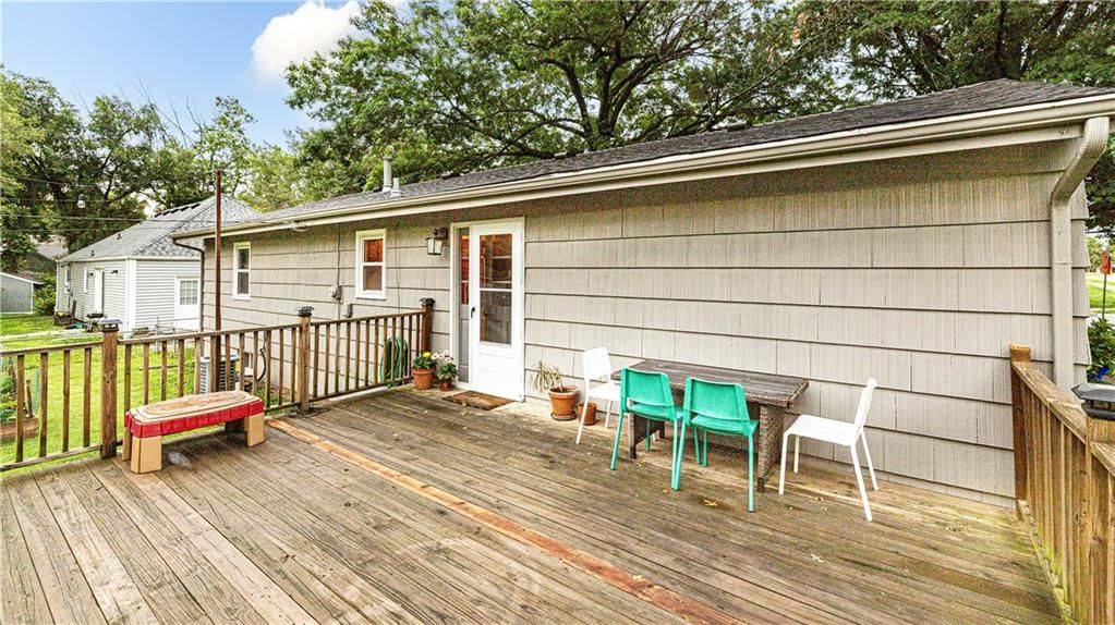 608 NW O'Brien Road — photo 18