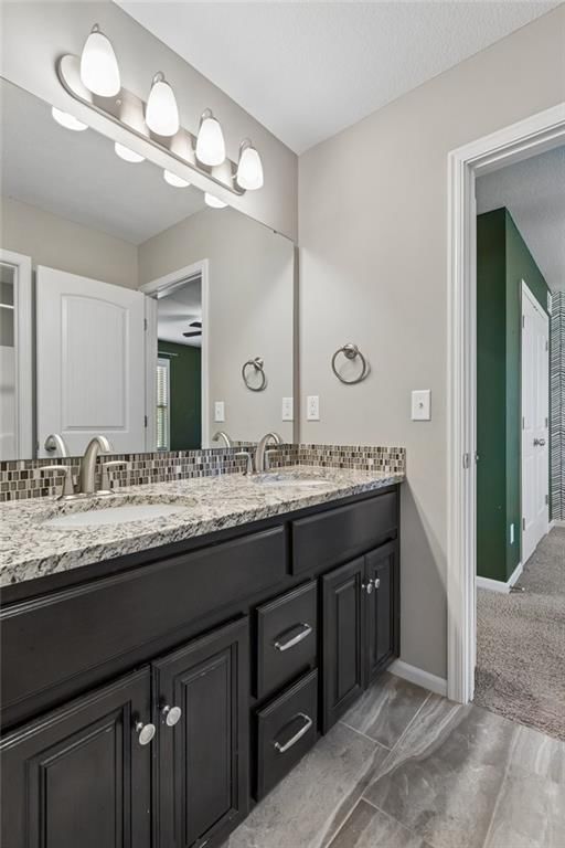 6717 NW 104th Terrace — photo 31
