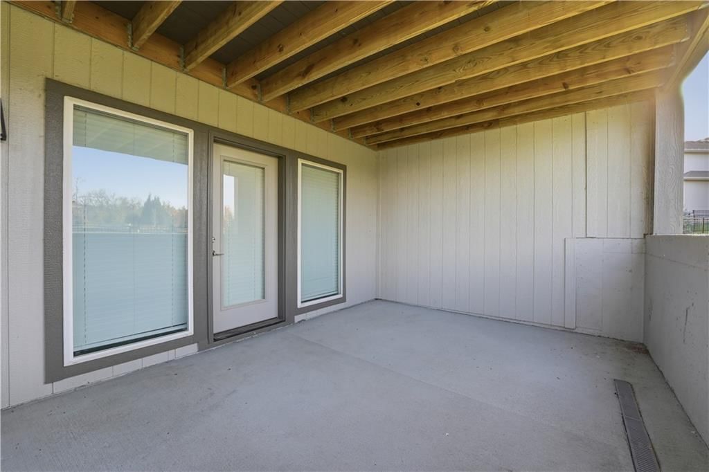 18304 Monrovia Street — photo 56