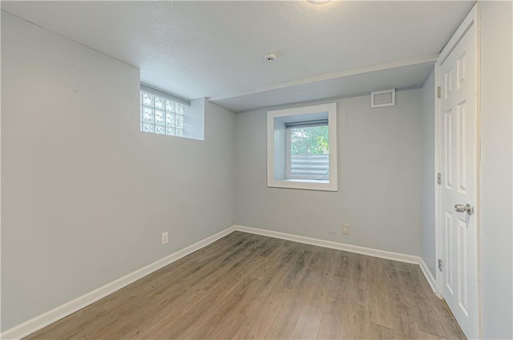 3110 NE Vivion Road — photo 37