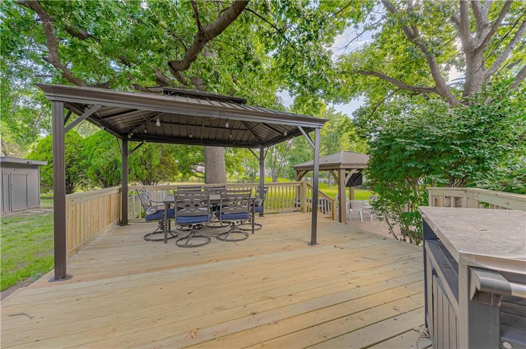 3110 NE Vivion Road — photo 50