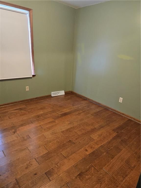 802 N King Avenue — photo 12