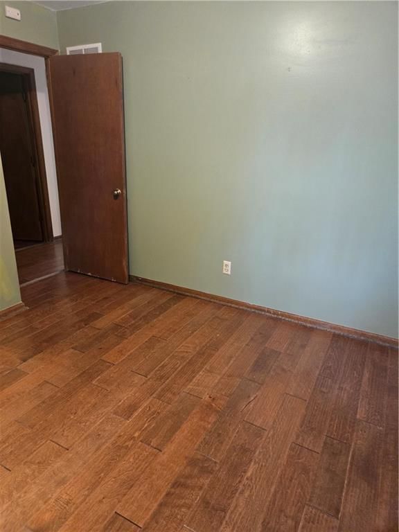 802 N King Avenue — photo 13