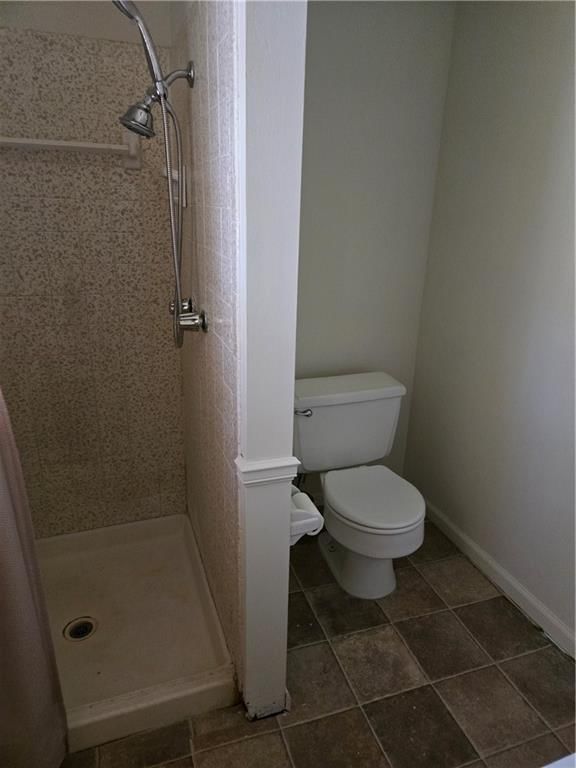 802 N King Avenue — photo 16