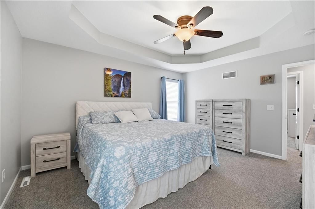 612 NW Whitney Drive — photo 16