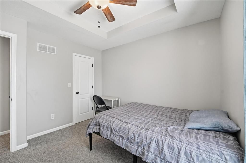 612 NW Whitney Drive — photo 25