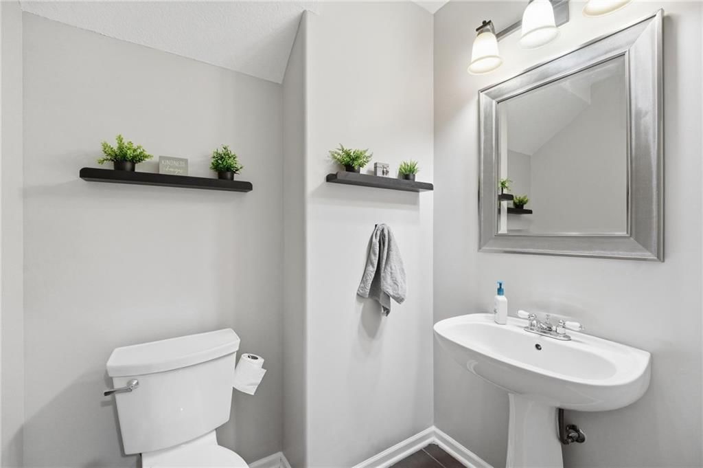 612 NW Whitney Drive — photo 34