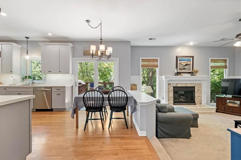 14913 W 124th Terrace — photo 4