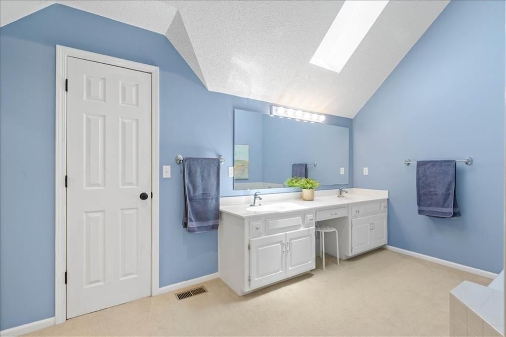 14913 W 124th Terrace — photo 22