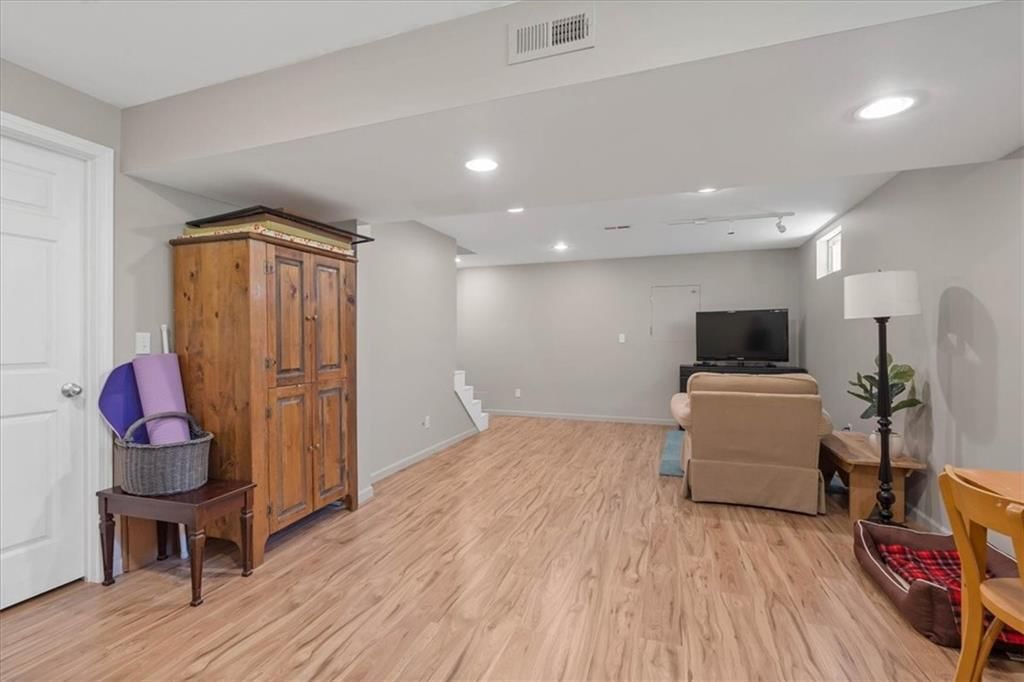 14913 W 124th Terrace — photo 31