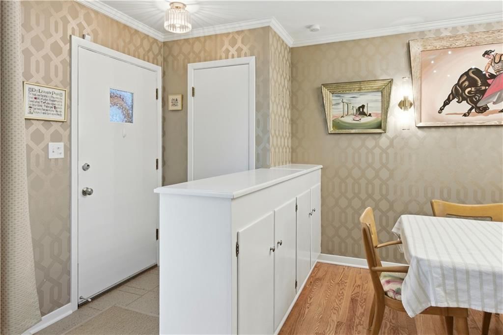 7010 W 65th Terrace — photo 5