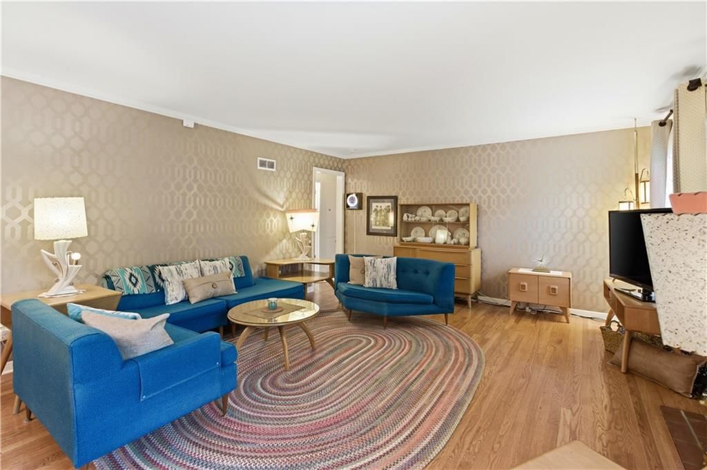 7010 W 65th Terrace — photo 8