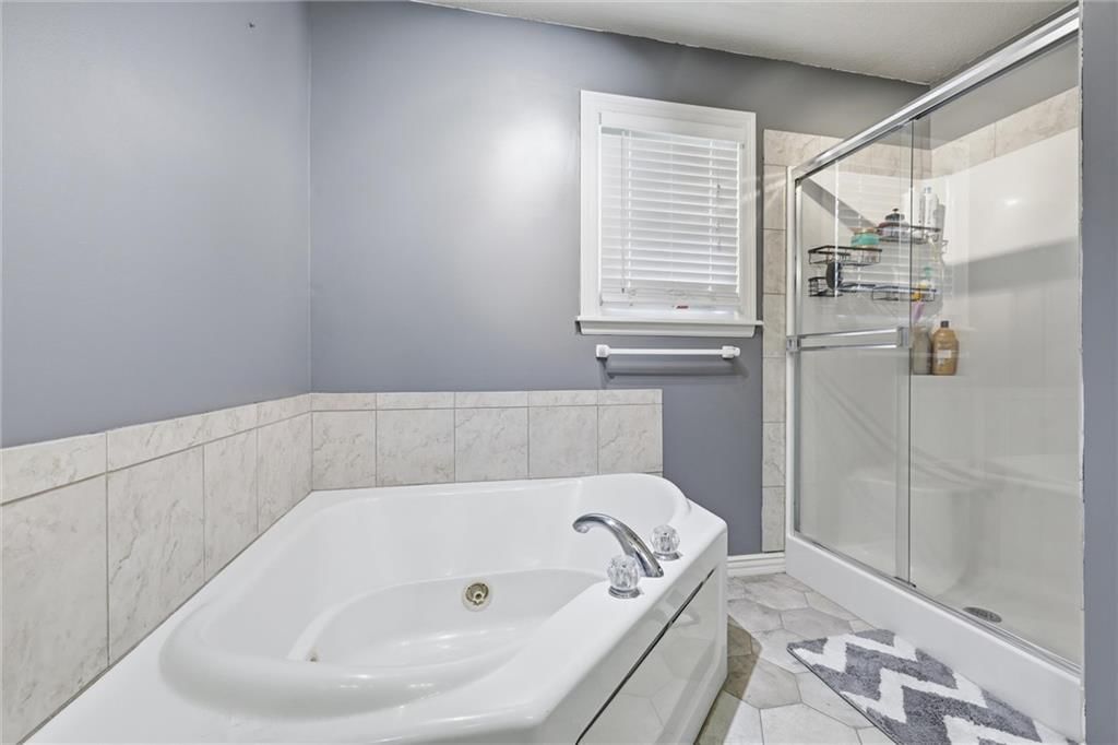 1425 SW 44th Street — photo 18