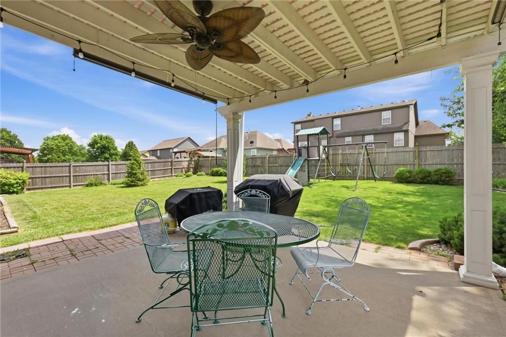 1425 SW 44th Street — photo 26