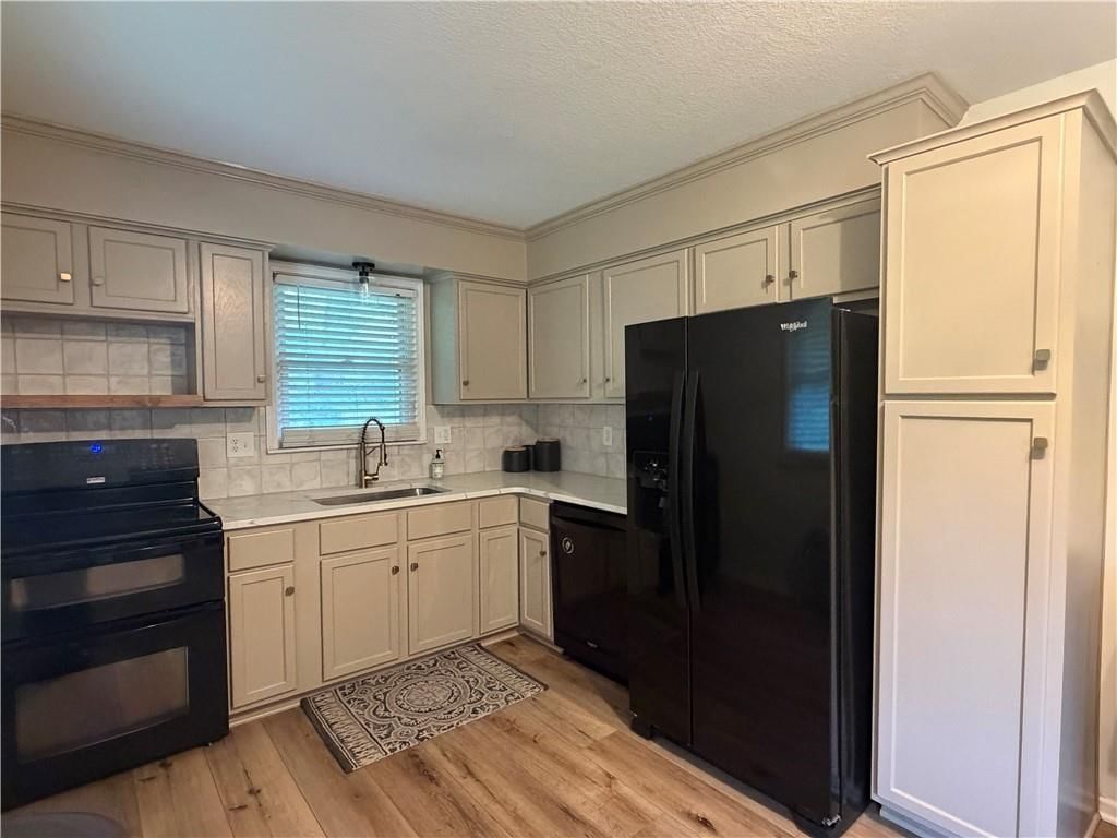 152 Nolker Drive — photo 10