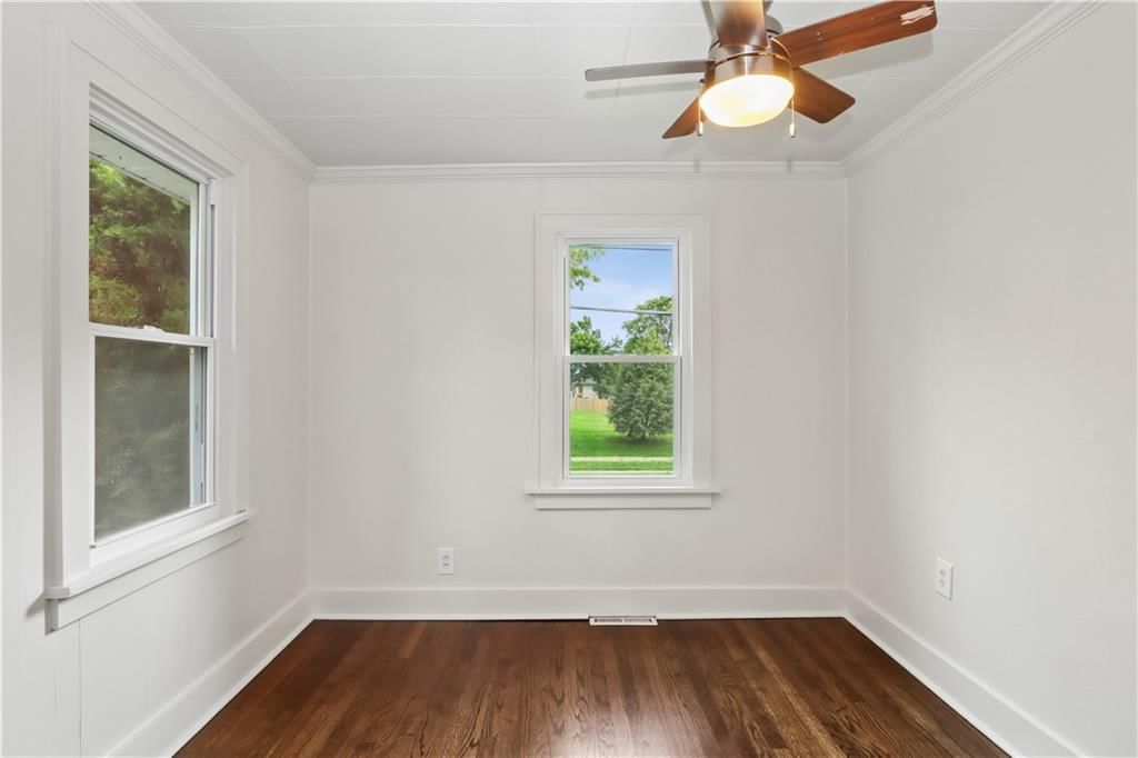 8660 Robinson Street — photo 16